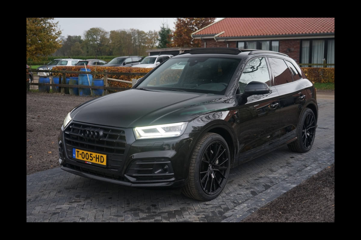 Audi Q5 55 TFSIe Competition 367PK