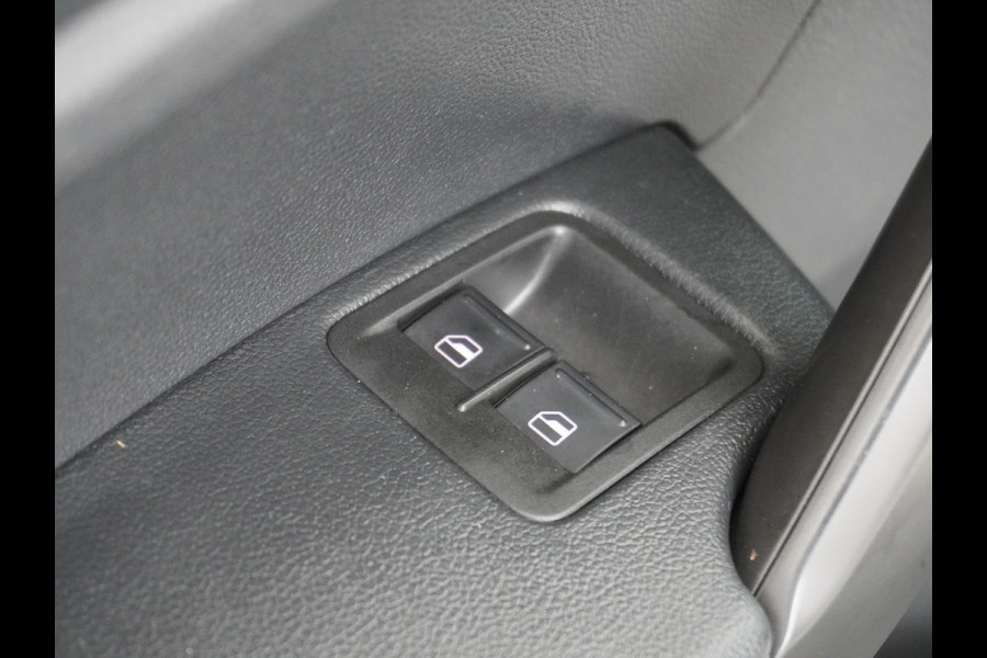 Volkswagen Caddy 2.0TDI EURO 6 Airco Schuifdeur-R Betonplex-Vloer Lat om Lat betimmering Multimedia systeem ESP ASR Elek.ramen Buitenspiegels ele Vervolgbotsing preventie Bluetooth  Brake Assist System Achterruit+Wissers+verwarmd Tussenwand m rooster Achterruitenwisser