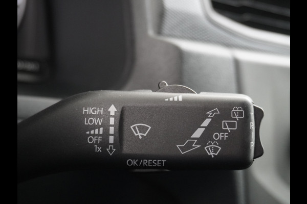 Volkswagen Caddy 2.0TDI EURO 6 Airco Schuifdeur-R Betonplex-Vloer Lat om Lat betimmering Multimedia systeem ESP ASR Elek.ramen Buitenspiegels ele Vervolgbotsing preventie Bluetooth  Brake Assist System Achterruit+Wissers+verwarmd Tussenwand m rooster Achterruitenwisser