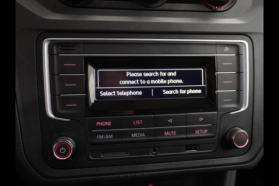 Volkswagen Caddy 2.0TDI EURO 6 Airco Schuifdeur-R Betonplex-Vloer Lat om Lat betimmering Multimedia systeem ESP ASR Elek.ramen Buitenspiegels ele Vervolgbotsing preventie Bluetooth  Brake Assist System Achterruit+Wissers+verwarmd Tussenwand m rooster Achterruitenwisser