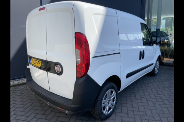 Fiat Dobló Cargo 1.6 MJ L1H1 SX ECO JET Airco - Parkeersensoren achter - radio/USB/AUX/tel - Mistlampen - 2 zitplaatsen rechtsvoor - zijschuifdeur rechts