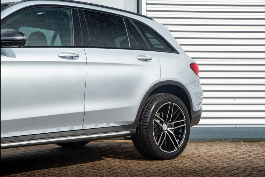 Mercedes-Benz GLC 300e 4MATIC AMG Panodak 360Cam Burmester