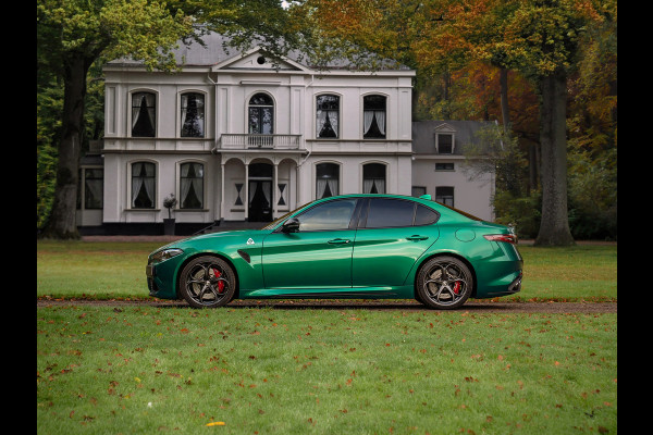 Alfa Romeo Giulia 2.9 V6 Quadrifoglio | Harman/Kardon | Verde Montreal | CarPlay