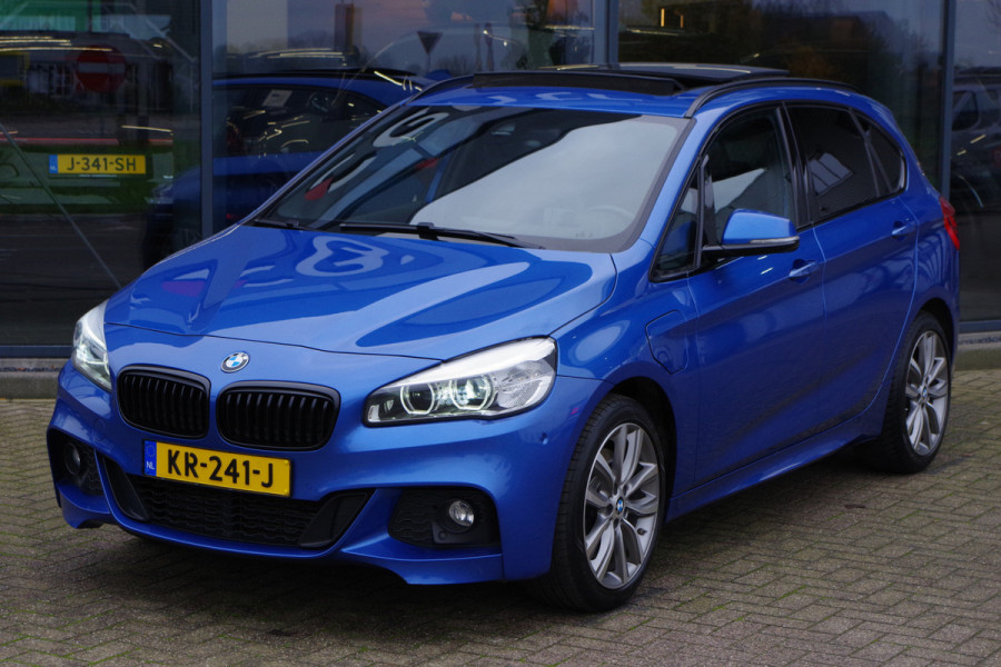 BMW 2 Serie Active Tourer 225xe iPerformance M-Sport High Executive PHEV, Panoramadak, LED, Leder, Head-Up, Navigatie