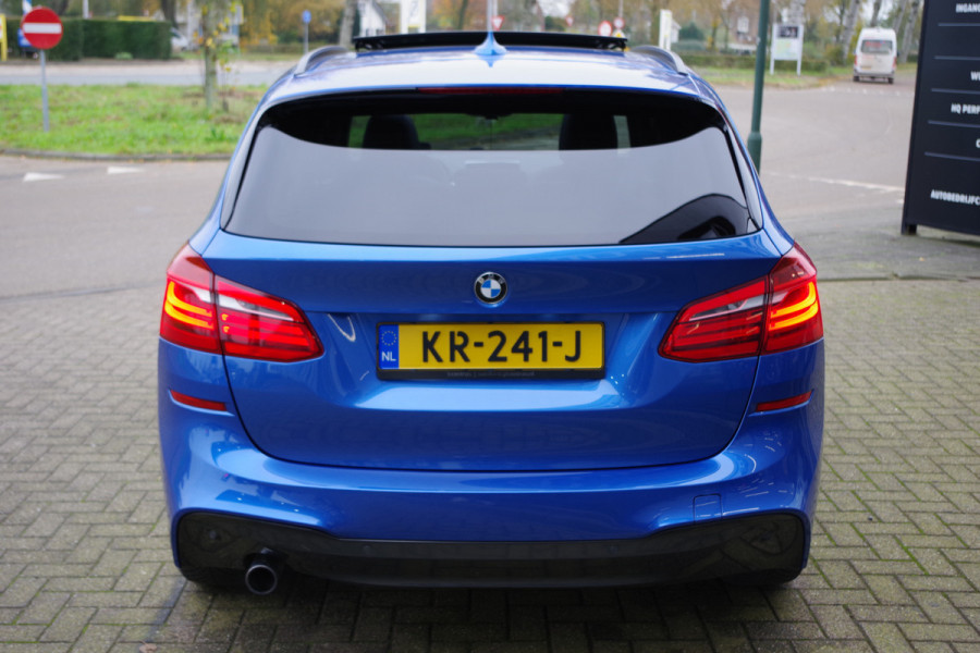 BMW 2 Serie Active Tourer 225xe iPerformance M-Sport High Executive PHEV, Panoramadak, LED, Leder, Head-Up, Navigatie