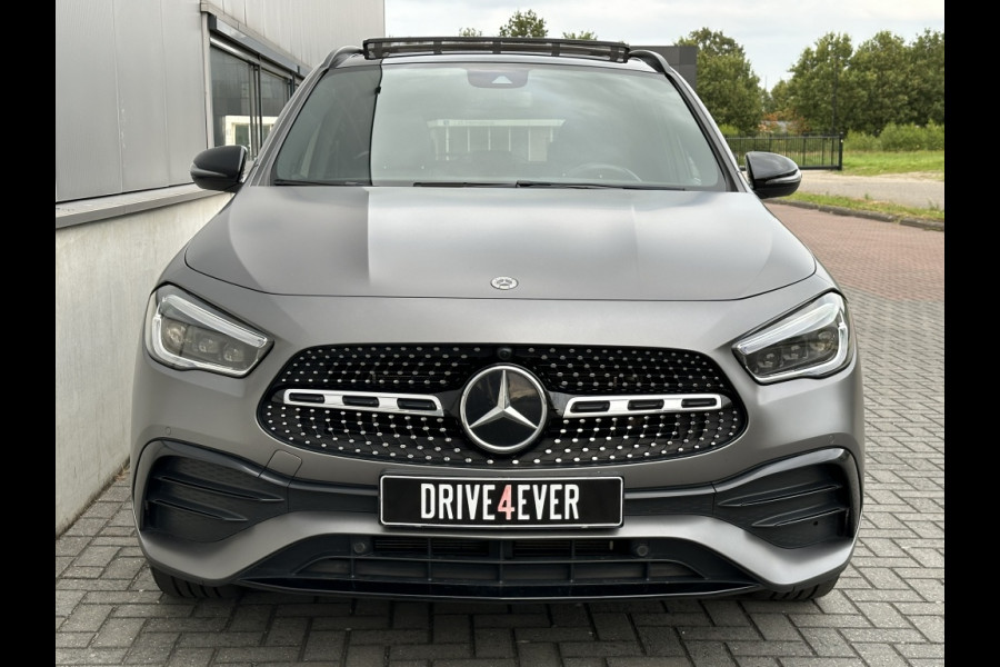 Mercedes-Benz GLA 250 e AMG Line FULL MM SEATS PANO SFEER WIDESCREEN ECC CAMERA