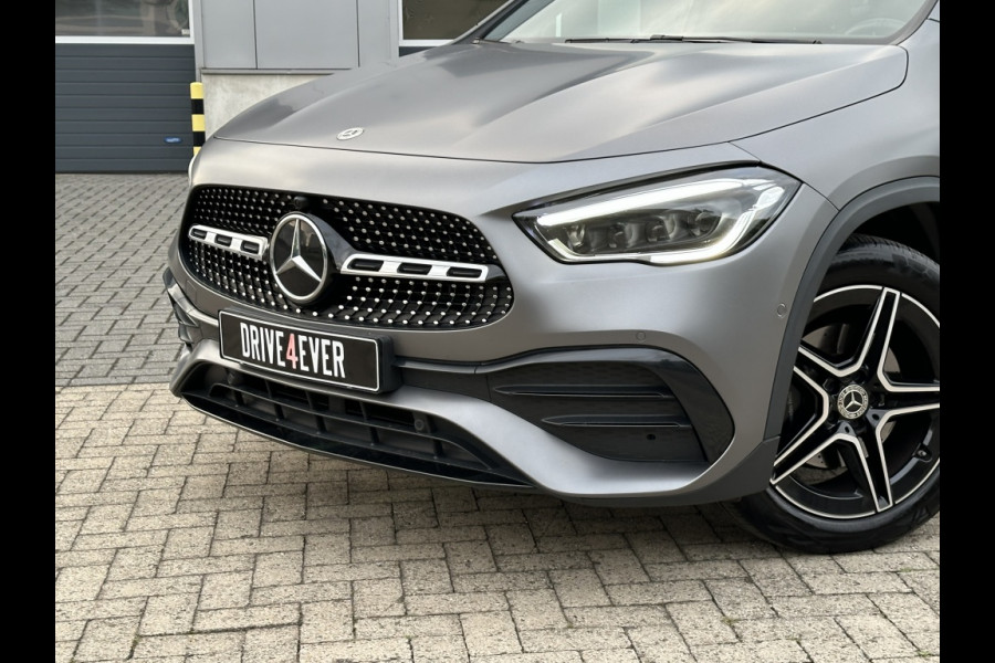 Mercedes-Benz GLA 250 e AMG Line FULL MM SEATS PANO SFEER WIDESCREEN ECC CAMERA