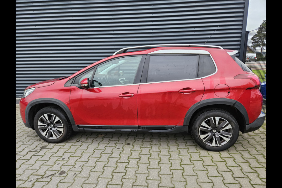 Peugeot 2008 1.2 PureTech Allure 110pk | Panodak | Trekhaak | Navi Full Map | Camera | Apple Carplay | Cruise Control |