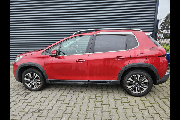 Peugeot 2008 1.2 PureTech Allure 110pk | Panodak | Trekhaak | Navi Full Map | Camera | Apple Carplay | Cruise Control |