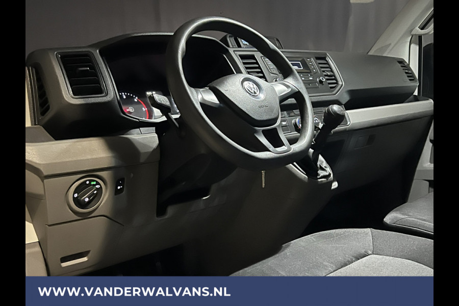 Volkswagen Crafter 2.0 TDI 141pk **BPM VRIJ voor de Ondernemer** L4H3 L3H2 Euro6 Airco | 3000kg trekhaak | Cruisecontrol Parkeersensoren, Bijrijdersbank