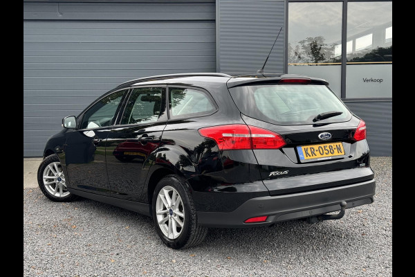 Ford FOCUS Wagon 1.0 Trend 2e Eigenaar,Navi,Airco,Cruise,PDC,LM Velgen,Trekhaak,N.A.P,Nieuwe APK bij aflevering