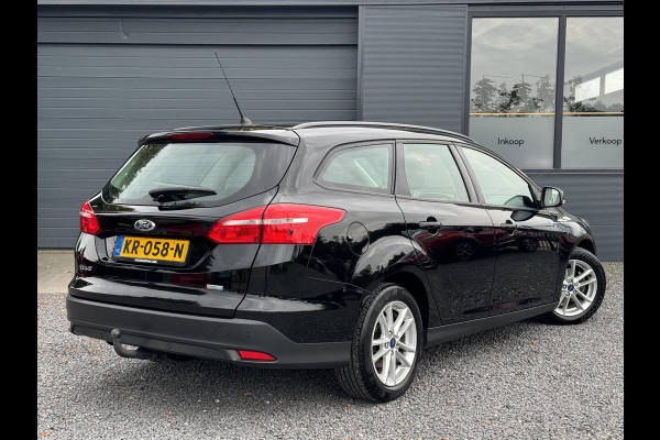 Ford FOCUS Wagon 1.0 Trend 2e Eigenaar,Navi,Airco,Cruise,PDC,LM Velgen,Trekhaak,N.A.P,Nieuwe APK bij aflevering