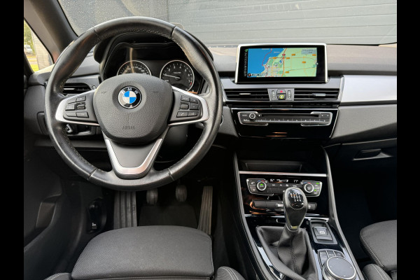 BMW 2 Serie Active Tourer 218i Centennial High Executive 2e Eigenaar,Navi,Clima,Cruise,HU Display,LM Velgen,Elek Ramen,N.A.P,Nieuwe Apk