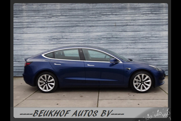 Tesla Model 3 Standard RWD Plus 60 kWh Leer Pano Cam trekhaak