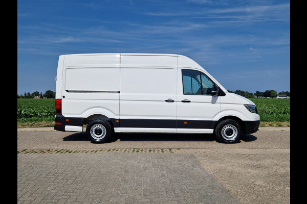 Volkswagen e-Crafter L3 H3 36 kWh - Elektrisch -  136 Pk - Automaat - Navi - Parkeersensoren - DAB+ Radio