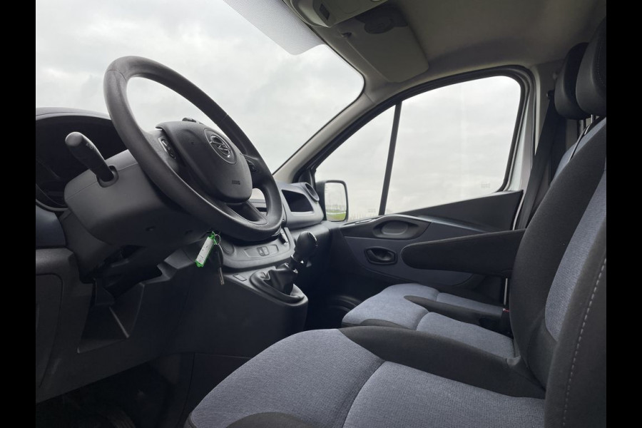 Opel Vivaro 1.6 CDTI 122pk E6 Edition, 3 Zits Lease €210 p/m, Airco, Navi, PDC, Trekhaak, Volledig onderhoudshistorie aanwezig