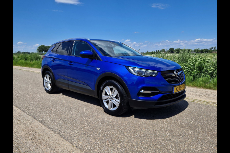 Opel Grandland X 1.2 Turbo - 130 Pk - Euro 6 - Navi - Climate Control