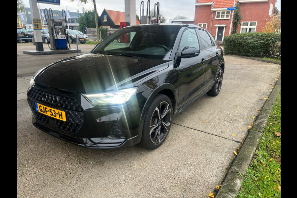 Audi A1 ALLSTREET 35 TFSI Advanced edition