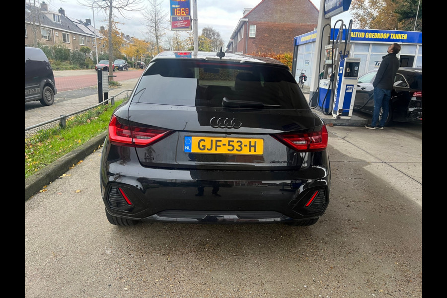 Audi A1 ALLSTREET 35 TFSI Advanced edition