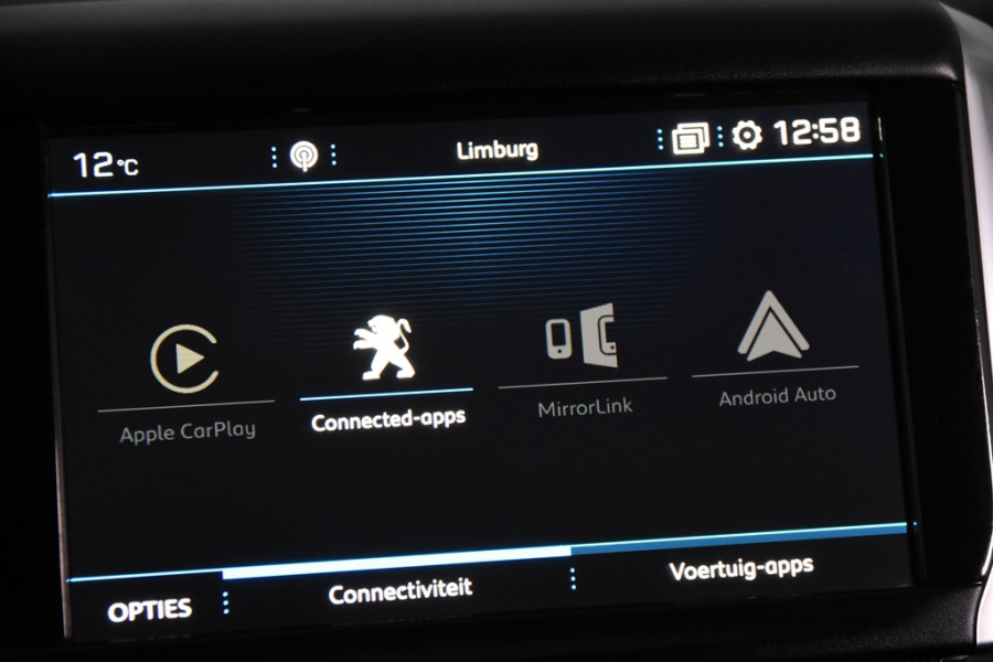 Peugeot 208 1.2 Style Automaat *Navigatie*Carplay*