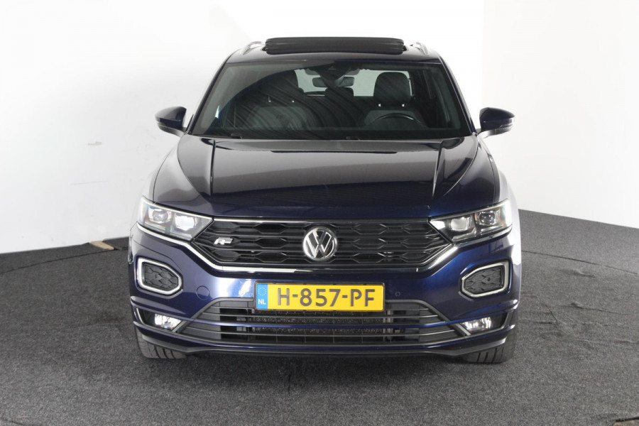 Volkswagen T-Roc 1.5 TSI R-line| Org. NL-auto | 2 x R-line | panoramadak | camera | 19" lmv.