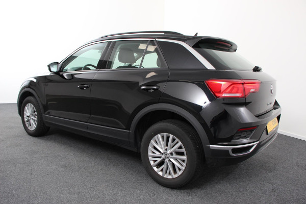 Volkswagen T-Roc 1.0 TSI Style Team | Navigatie | Climate Control | Adaptieve Cruise Control | Camera + Parkeersensoren | Electrisch bedienbare achterklep | Stoelverwarming #