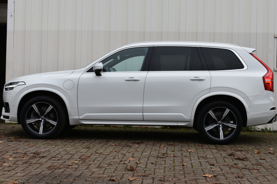 Volvo XC90 2.0 T8 Twin Engine AWD R-Design | Dealer onderhouden & NL auto | Trekhaak | Pano dak |