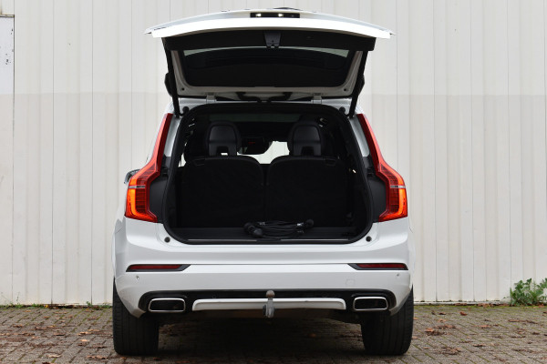 Volvo XC90 2.0 T8 Twin Engine AWD R-Design | Dealer onderhouden & NL auto | Trekhaak | Pano dak |