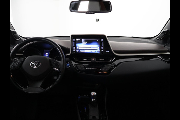 Toyota C-HR 1.8 Hybrid Executive Bi-Tone | Navigatie | Half leder | Stoelverwarming |