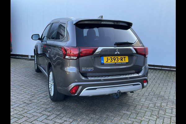 Mitsubishi Outlander 2.4 PHEV Pure+ Opendak Trekhaak Navi/Cam Stoelverw. Plug-in!