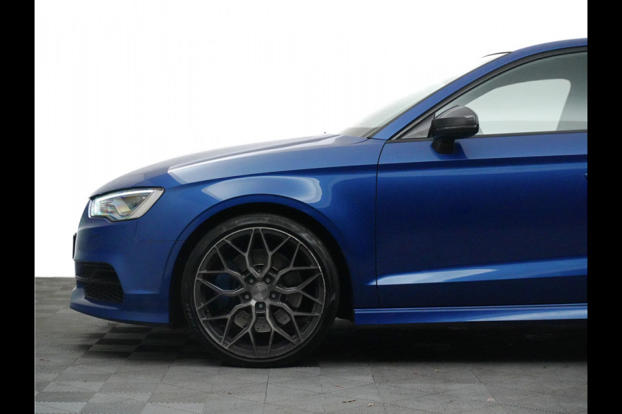 Audi S3 2.0 TFSI 385pk quattro Aut6 RS Design (kuipstoelen,carbon,concaver,keyless,B&O) (kuipstoelen,carbon,concaver,keyless,B&O)