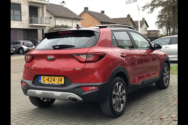 Kia Stonic 1.0 T-GDi DynamicLine | Apple CarPlay/Android Auto, Parkeersensoren, Camera, 17 inch, Navigatie, Cruise control