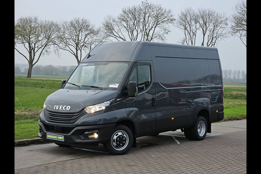 Iveco Daily 35C21V 3.0 352 L2H2 3.0Ltr 210Pk Airco Automaat Dubbellucht 3.5T-Trekhaak Nieuw Euro6 Bpm-Vrij!