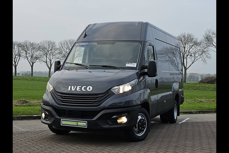 Iveco Daily 35C21V 3.0 352 L2H2 3.0Ltr 210Pk Airco Automaat Dubbellucht 3.5T-Trekhaak Nieuw Euro6 Bpm-Vrij!