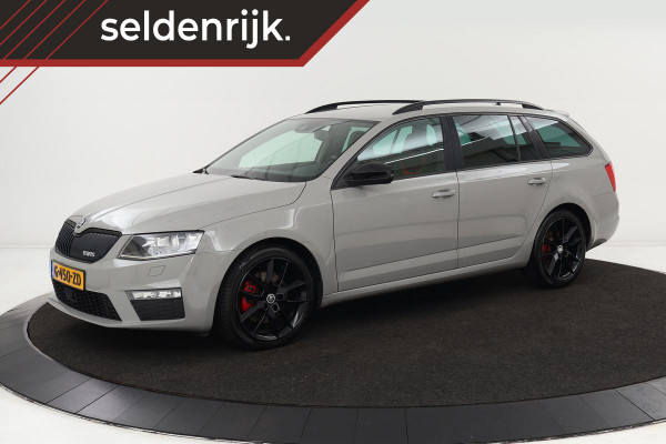 Škoda Octavia 2.0 TDI RS | DSG | Adaptive cruise | Stoelverwarming | Sportstoelen | Canton | Trekhaak | DAB | Navigatie | Xenon