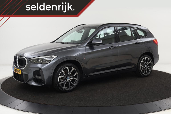 BMW X1 sDrive18i M-Sport | Camera | Trekhaak | Head-Up | Sportstoelen | Full LED | Navigatie | Climate control | PDC | Cruise control