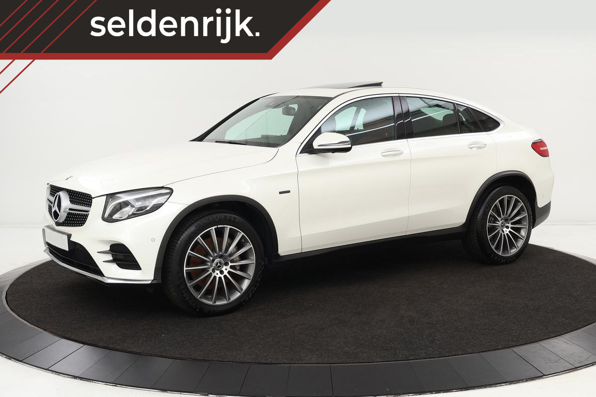 Mercedes-Benz GLC Coupe 350e 4Matic AMG | Schuifdak | Luchtvering | Leder | Trekhaak | Memory | 360 Camera | Full LED | Stoelverwarming | Navigatie