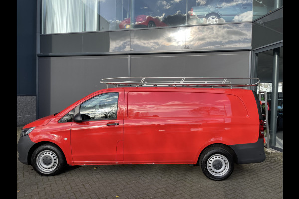 Mercedes-Benz Vito 114 CDI Extra Lang Airco - Cruise control - Navi full map - A-uitrijcamera - MF-Lederen stuurwiel - Trekhaak - Lendesteun - Bedrijfswageninrichting Sortimo - Zijschuifd.R - Tussenschot V - Imperial met trap