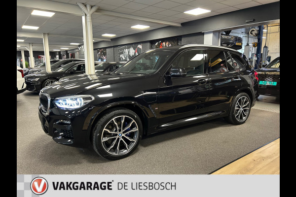 BMW X3 XDrive30e Executive M-Sport / LED-koplampen / Panorama-dak / 20inch / 35500km