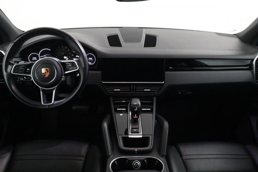 Porsche Cayenne 3.0 (Goed OndH, Panoramadak, Luchtvering, Luxe stoelen, Camera's, Carplay, StoelV, Adapt Cruise, Etc)