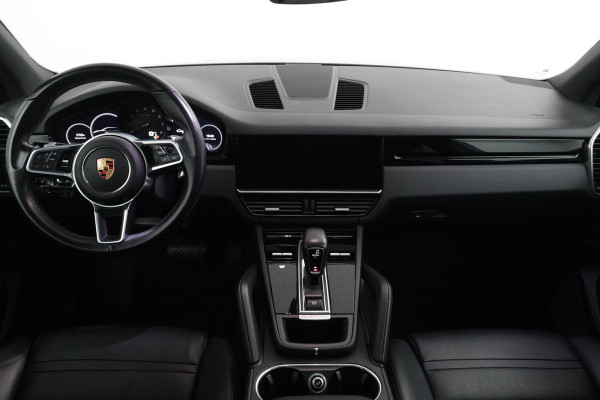 Porsche Cayenne 3.0 (Goed OndH, Panoramadak, Luchtvering, Luxe stoelen, Camera's, Carplay, StoelV, Adapt Cruise, Etc)