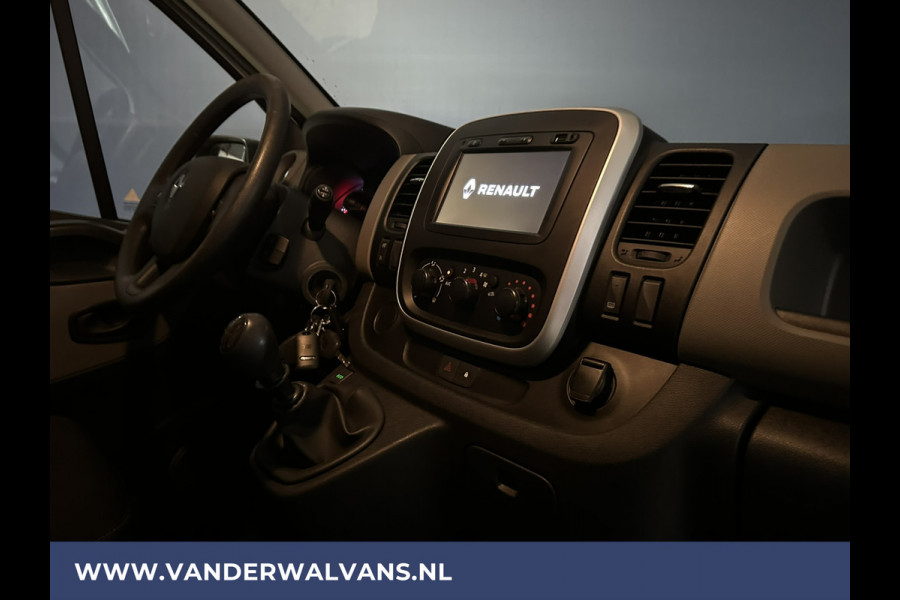 Renault Trafic 1.6 dCi 122pk L1H1 Euro6 Airco | 2x zijdeur | Navigatie | Cruisecontrol Parkeersensoren, Dakdragers, Bijrijdersbank