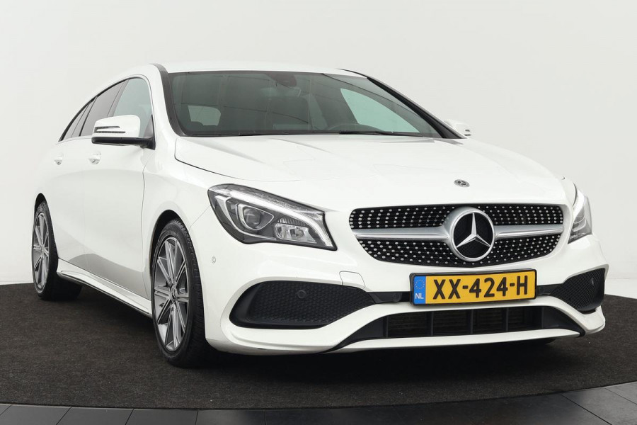 Mercedes-Benz CLA-Klasse Shooting Brake 180 AMG | Trekhaak | Leder/alcantara | Stoelverwarming | Full LED | PDC | Camera | Climate control | Getint glas