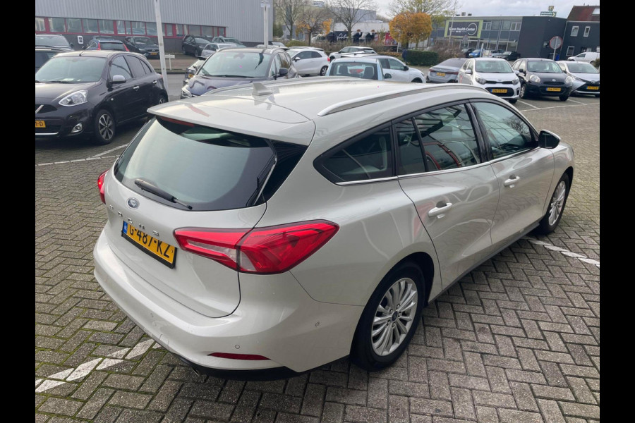 Ford FOCUS Wagon 1.0 EcoBoost Titanium Business / camera / trekhaak