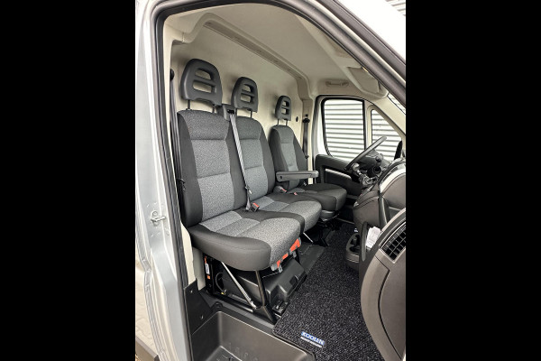 Fiat Ducato 30 2.3 MultiJet L2H1 als nieuw!