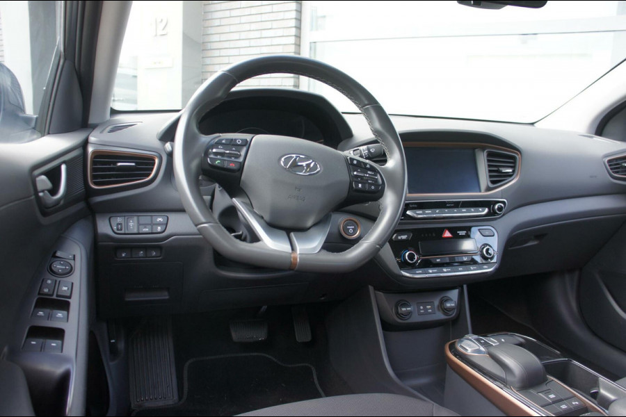 Hyundai IONIQ Comfort EV ACC|Camera|CarPlay|Navi|PrivacyGlas