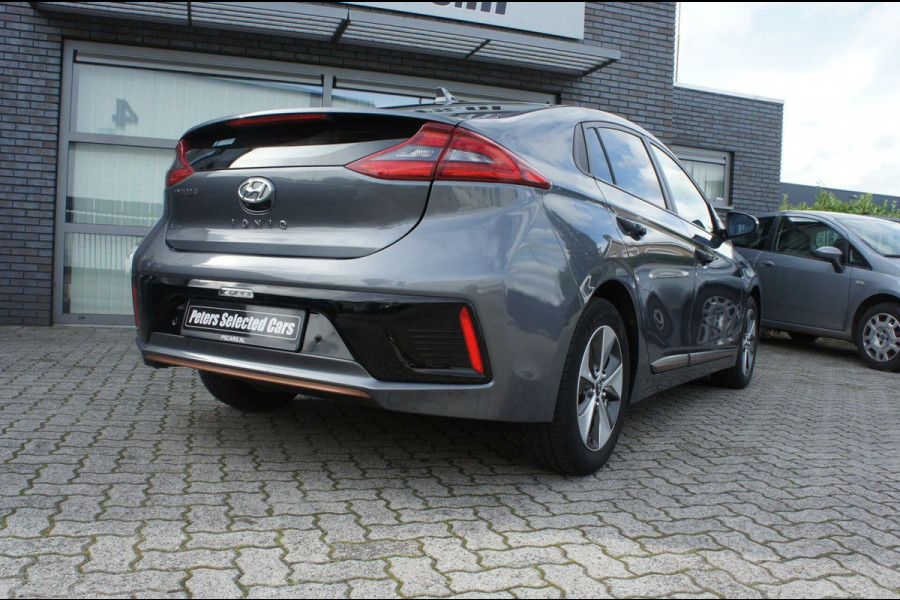 Hyundai IONIQ Comfort EV ACC|Camera|CarPlay|Navi|PrivacyGlas