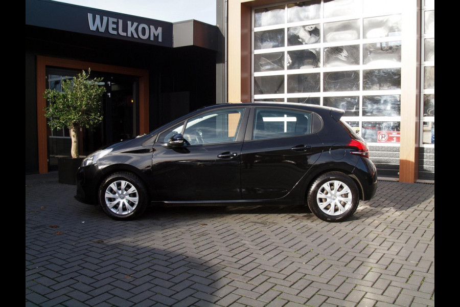 Peugeot 208 1.2 PureTech Blue Lion Apple Carplay | Cruise Control | DAB | Airco | Navigatie