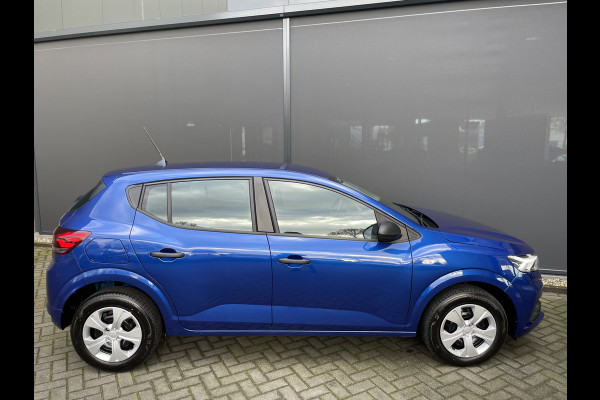 Dacia Sandero 1.0 TCe 100 ECO-G Essential // LPG installatie - Airco - Cruise control - ramen E-voor - multimedia voorbereiding - achterbank in delen neerklapbaar