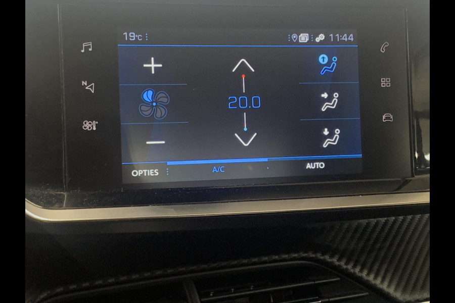 Peugeot 2008 1.2 PureTech Active Pack | Navigatie | Apple Carplay/Android Auto | Achteruitrijcamera | Cruise Control |